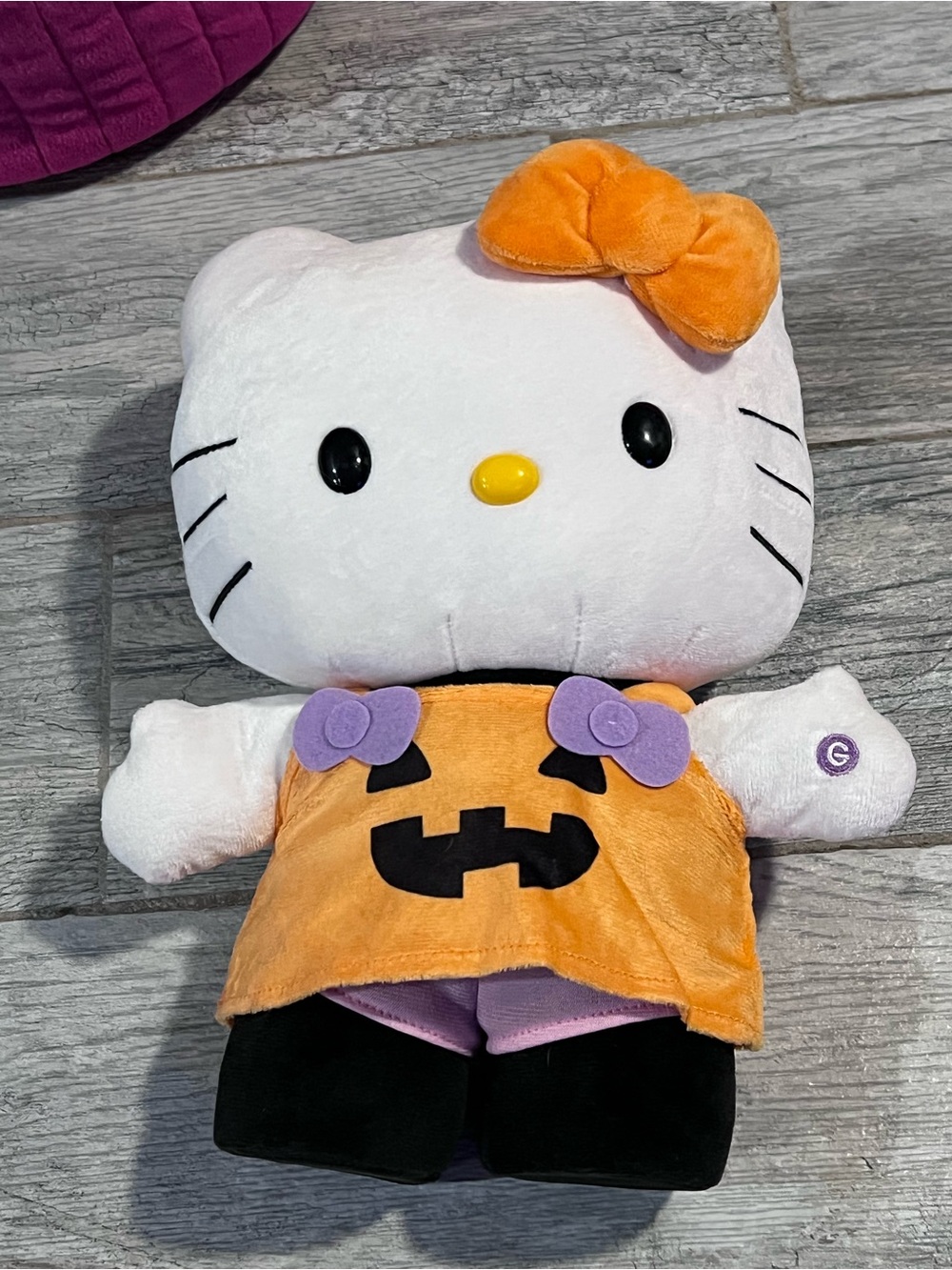 Sanrio Hello Kitty Plush in Orange and Purple Halloween Outfit